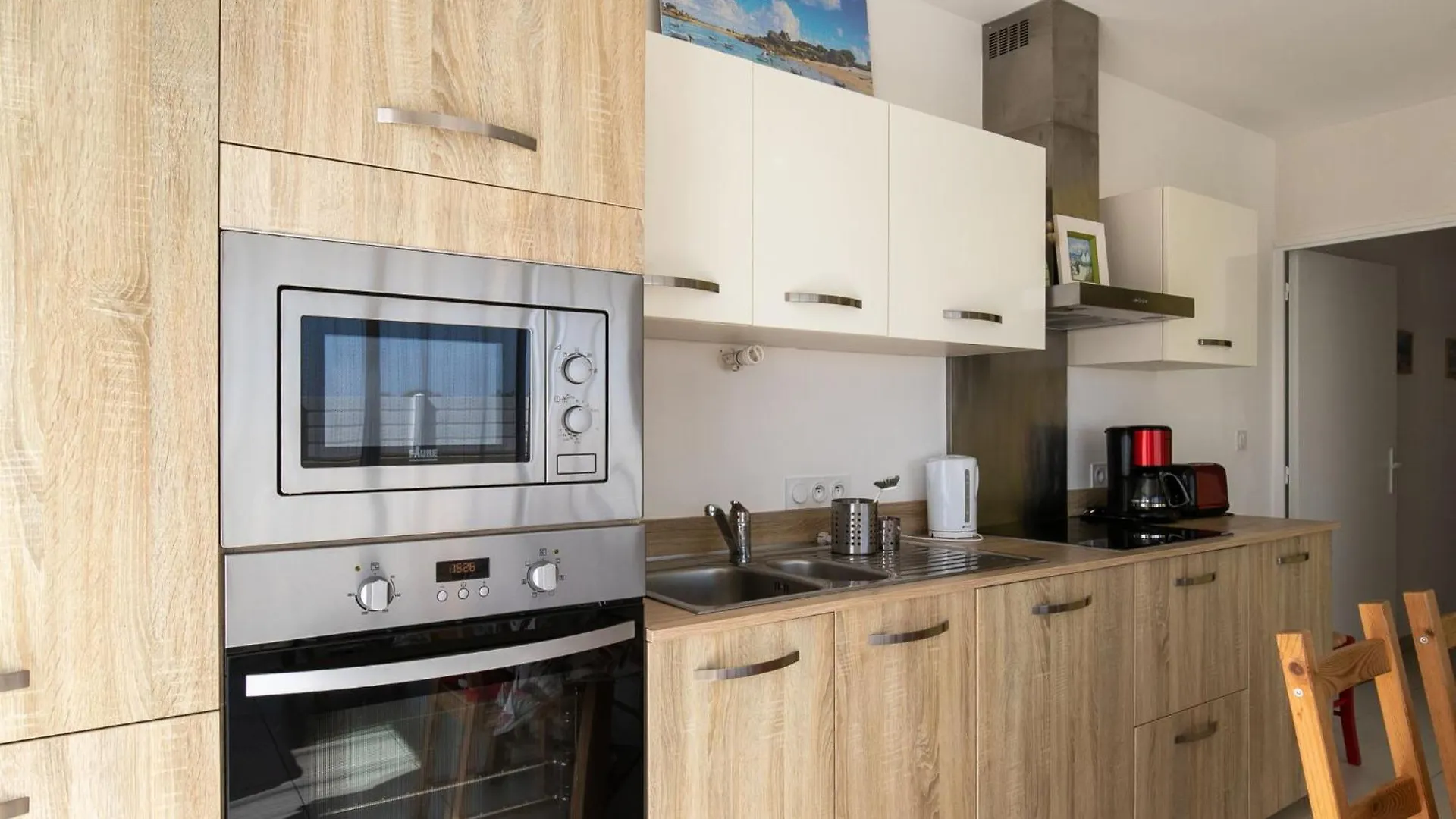 Holiday Home Tal ar Mor - PLC241 Plouescat